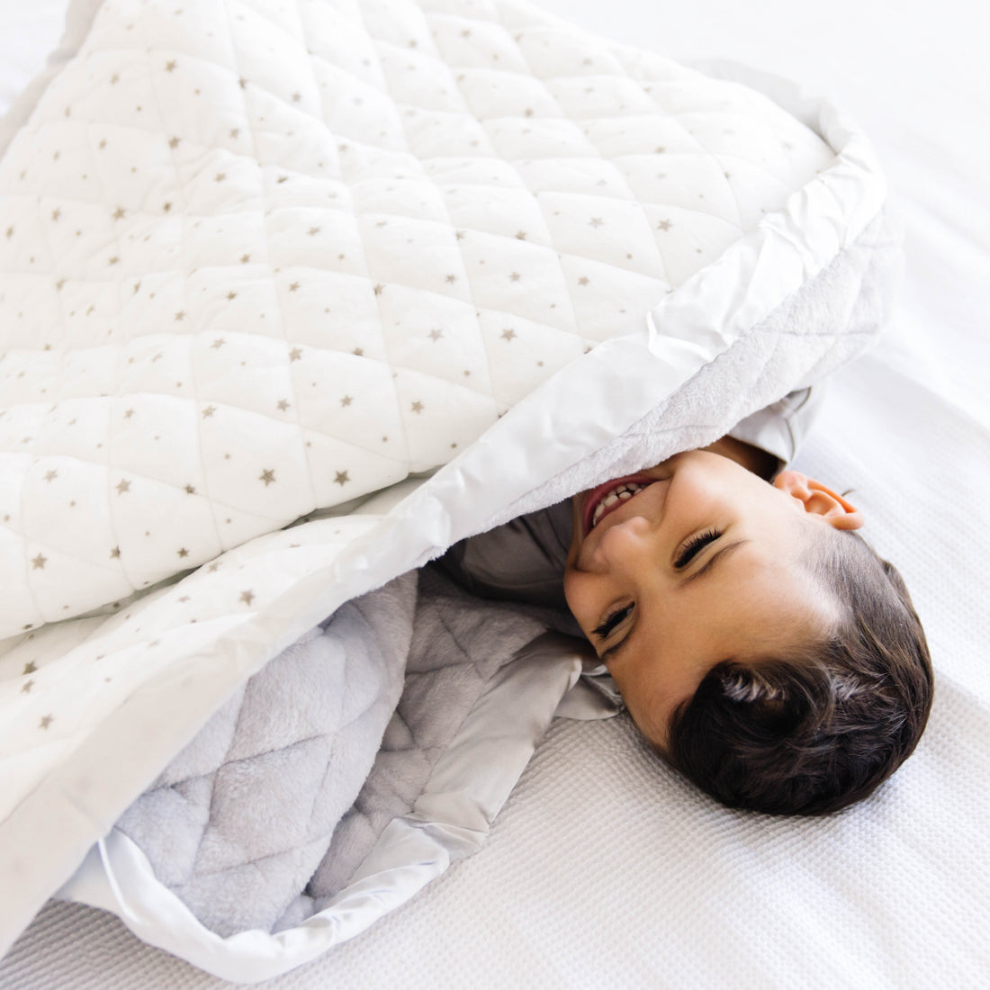 Dreamland Unisex Grey Star Toddler Weighted Blanket